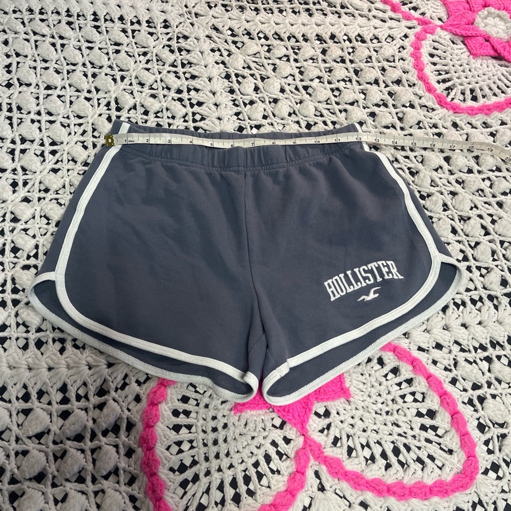 Hollister Women's Grey  Athletic Shorts with White Trim